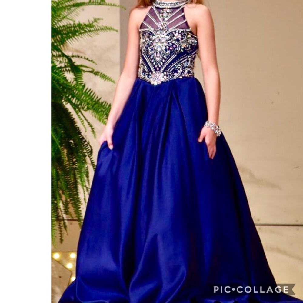 Pageant dress-Tiffany Design-Size 6